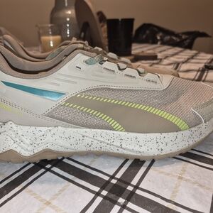 Puma Beige and Teal Sneakers